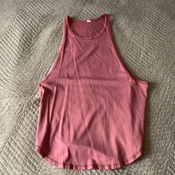 Lululemon muscle tank